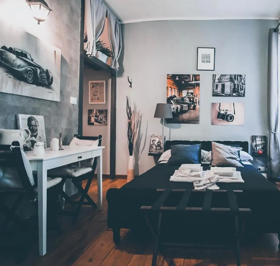 Loft Acasadicri Trastevere A Good Vibes Rome Italy